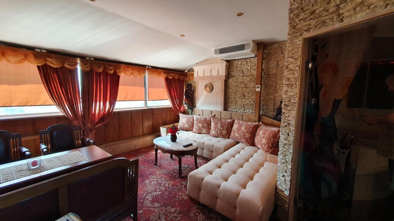 Boutique Hotel Boris Palace & Restaurant Plovdiv Exterior foto